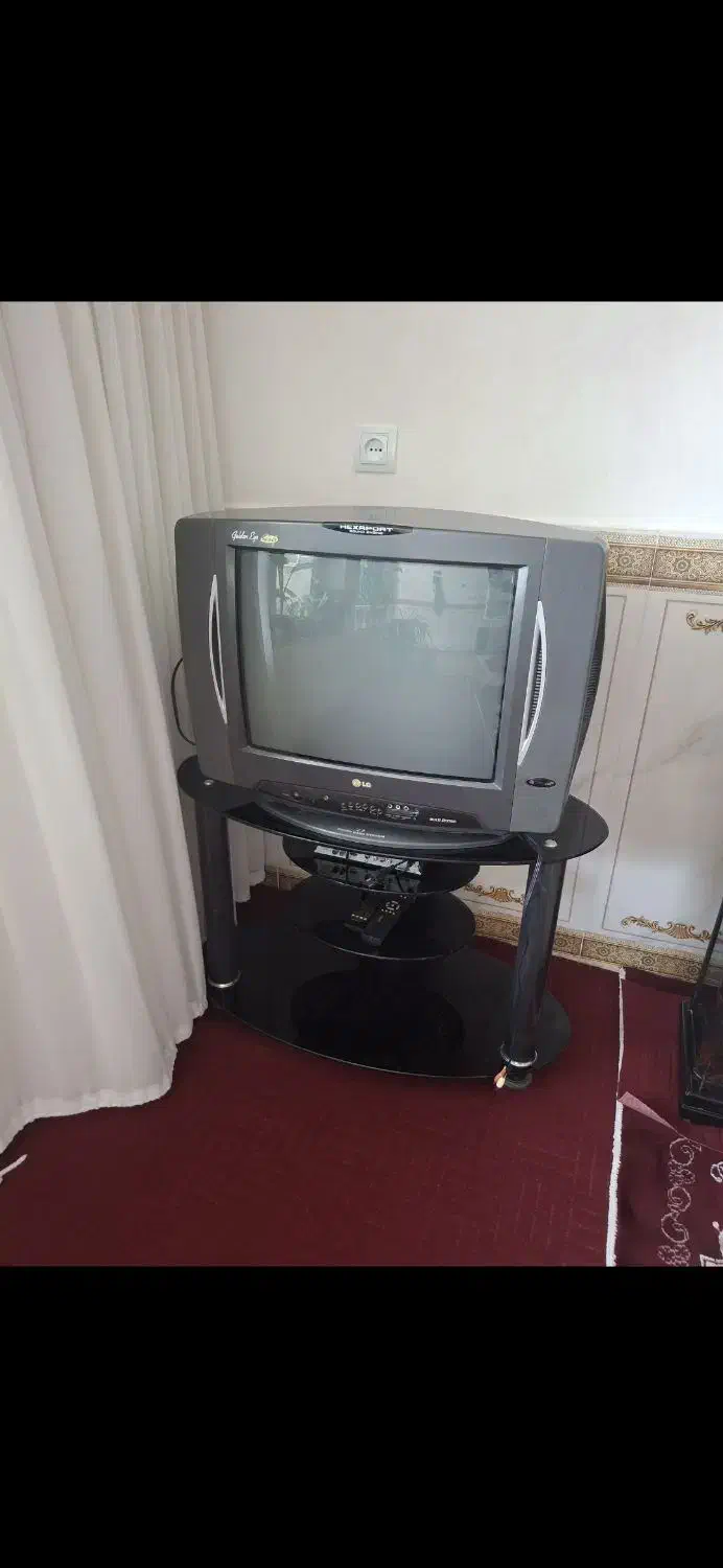 تلویزیون الجی سالم|تلویزیون و پروژکتور|اسلامآباد غرب, |دیوار