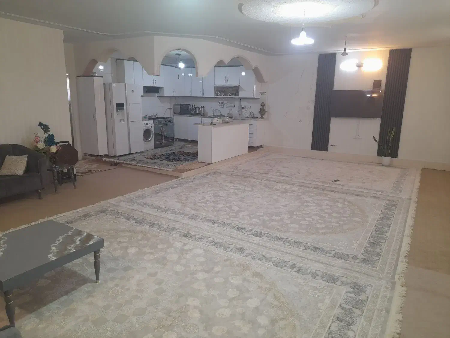 خانه باغ در چاهک|فروش خانه و ویلا|قاهان, |دیوار