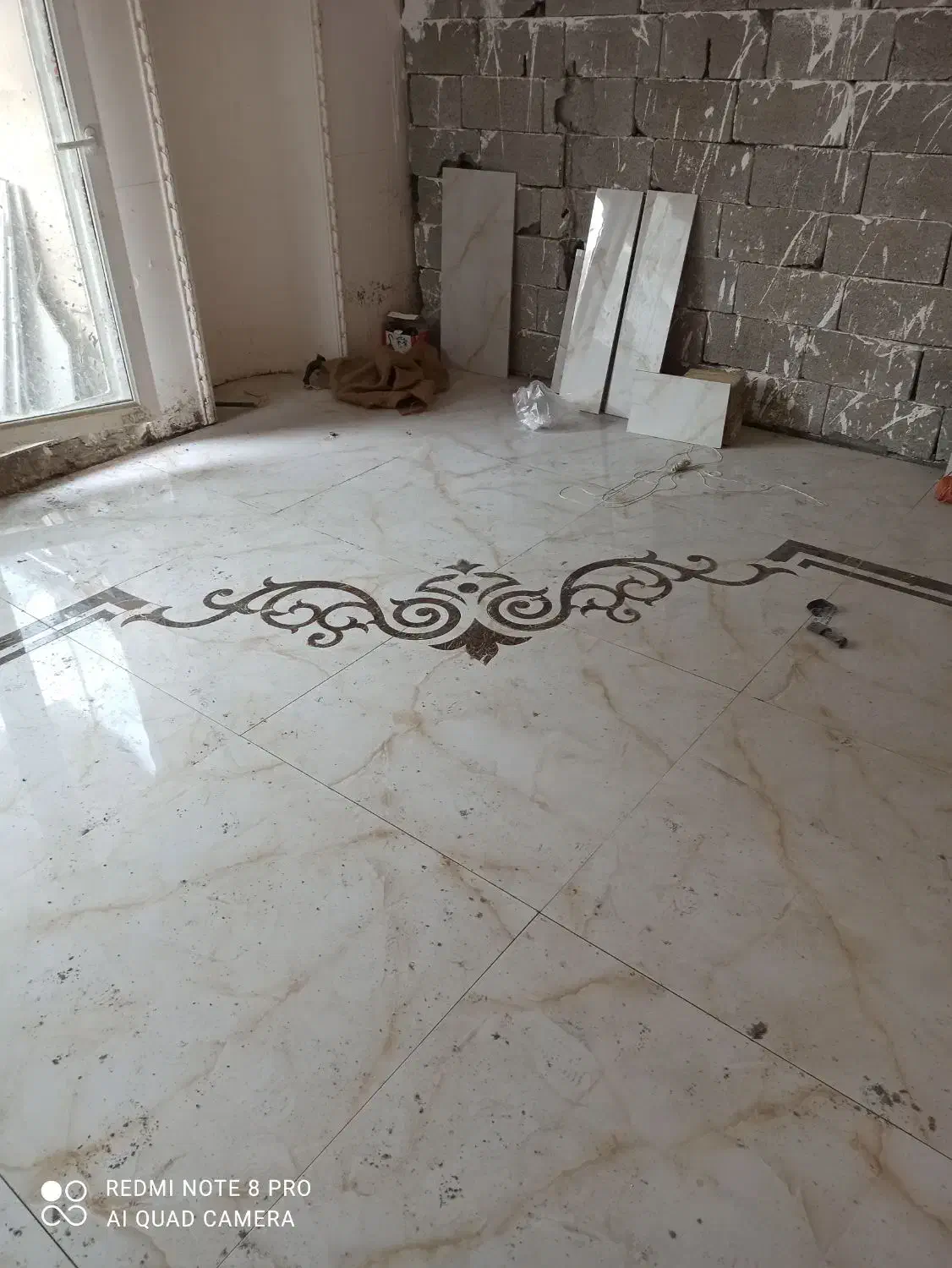 کاشی کاری هادیان|خدمات پیشه و مهارت|تبریز, |دیوار