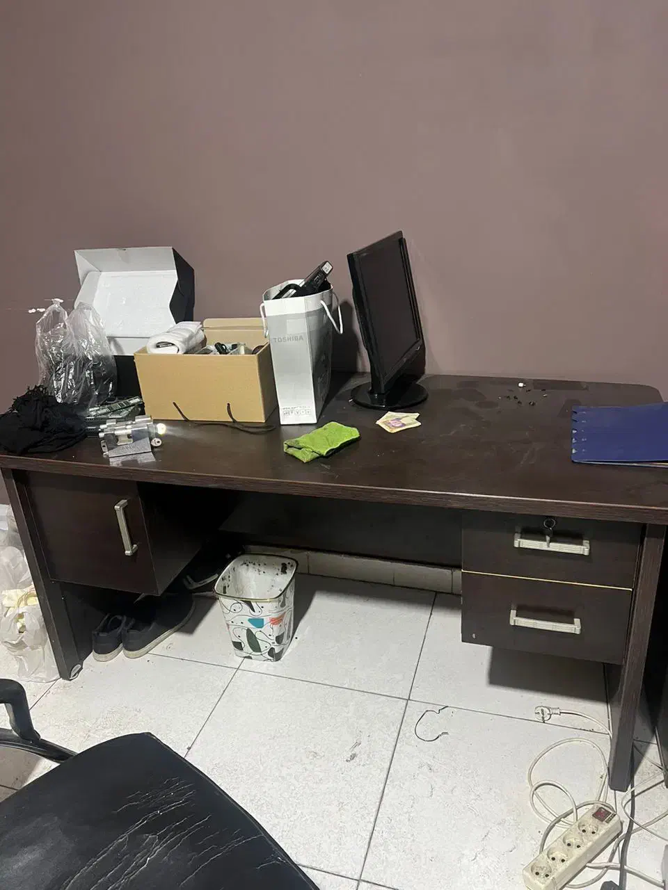 فروش میز تحریر و صندلی دست دوم|میز تحریر و کامپیوتر|تبریز, |دیوار