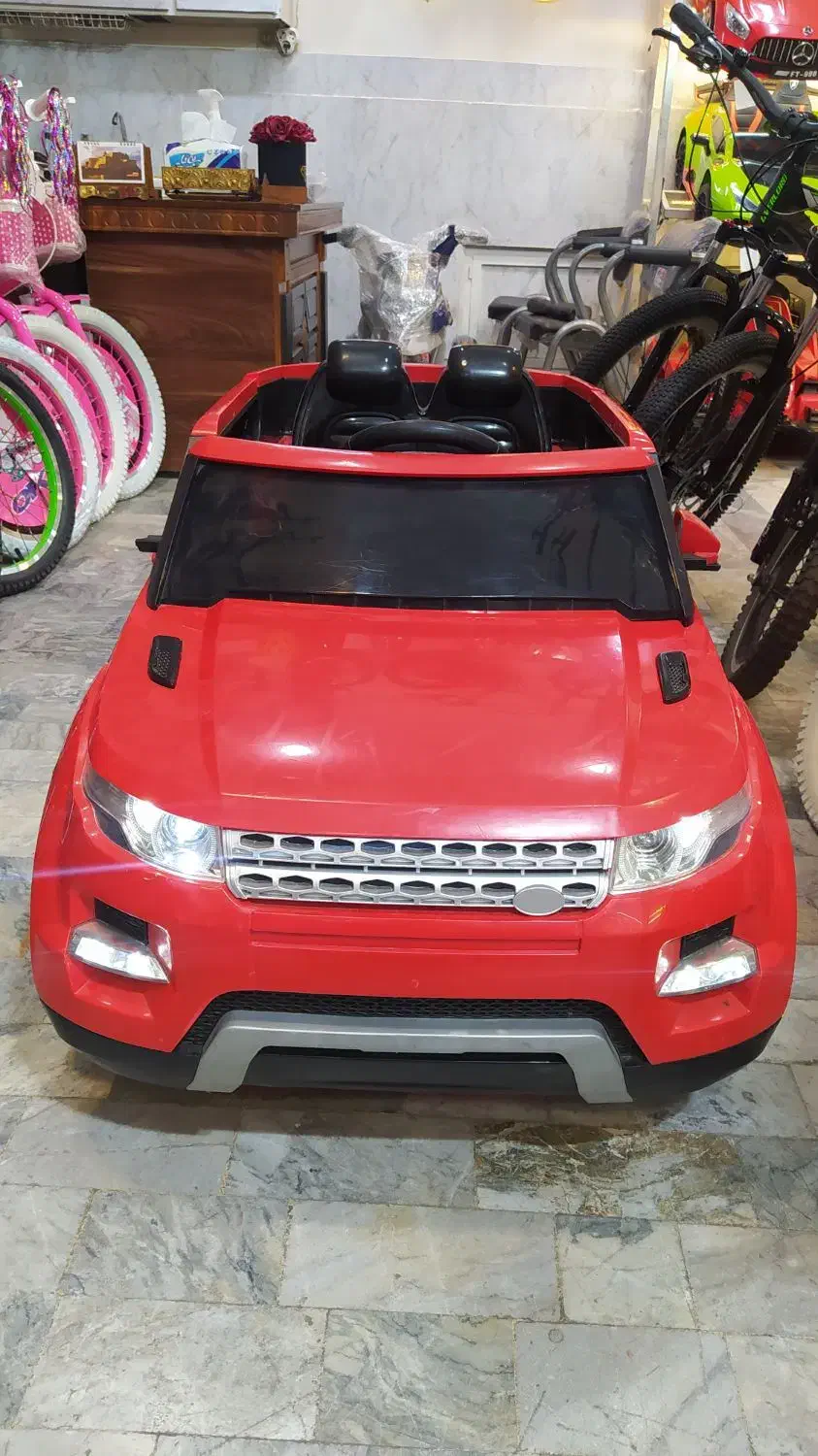 ماشین شارژی رنجرور شاسی بلند|اسباب‌بازی بچه|قم, وادی السلام|دیوار