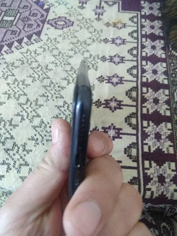 گوشی ایفون se2020|موبایل|اردبیل, |دیوار