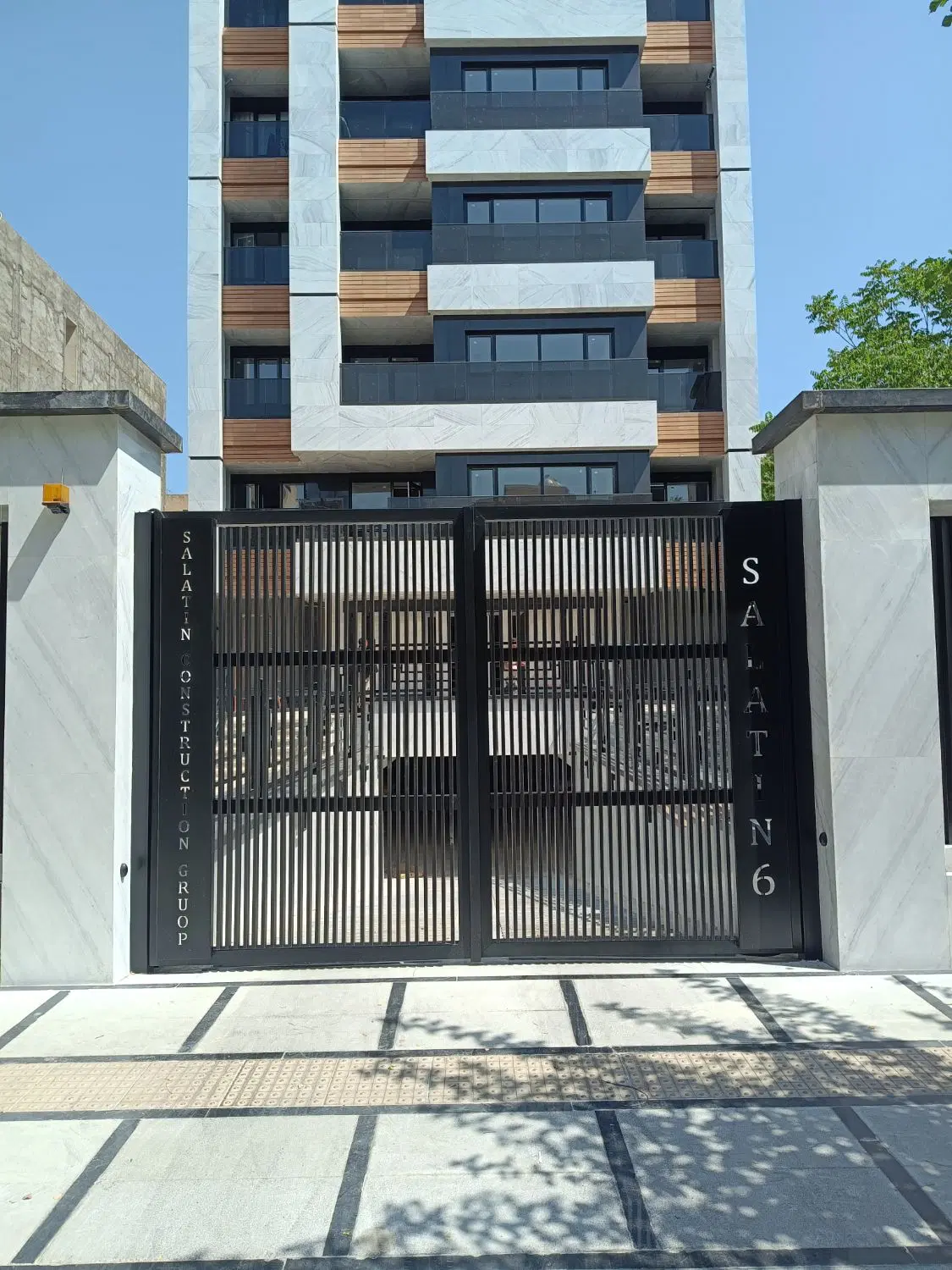 درب مدرن کد ۷۹۸۲درب باغ کد ۷۹۸۲ pit89|مصالح و تجهیزات ساختمان|تهران, بلورسازی|دیوار
