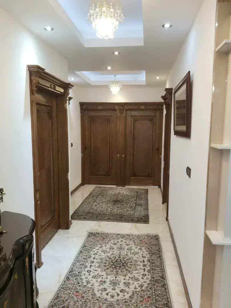 نصب نصاب درب چوبی،کمدی،ضدسرقت ریگلاژ،تعمیر|خدمات پیشه و مهارت|قم, عمار یاسر|دیوار