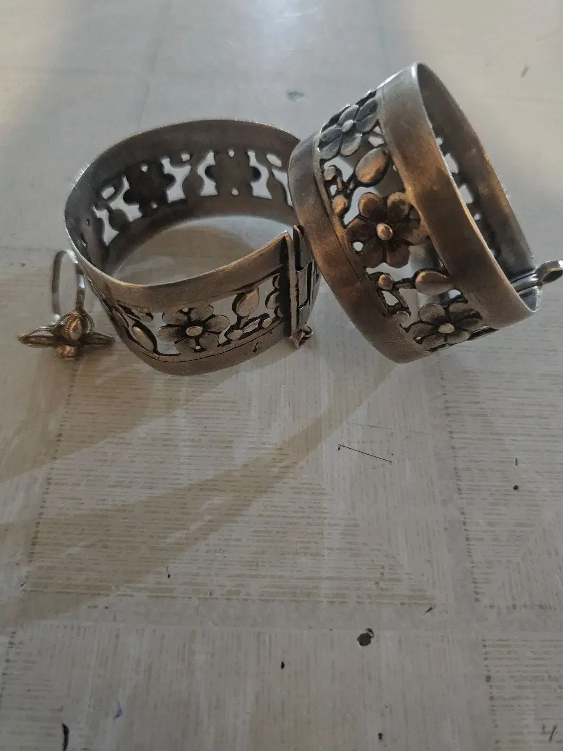 دستبند نقره قدیمی ۱۰۳گرمی|جواهرات|مرودشت, سهل‌آباد|دیوار