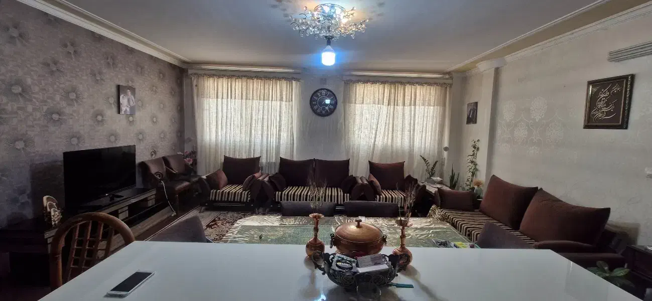 آپارتمان ۱۲۰ متری شیک ۲ خواب در شهرک استقلال|اجارهٔ آپارتمان|شیراز, شهرک استقلال|دیوار
