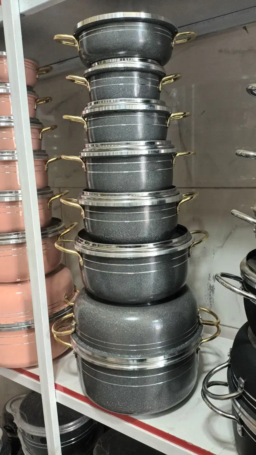 ظروف گرانیتی چهارده پارچه و ۷پارچه مناسب جهیزیه|ظروف پخت‌وپز|سلماس, |دیوار