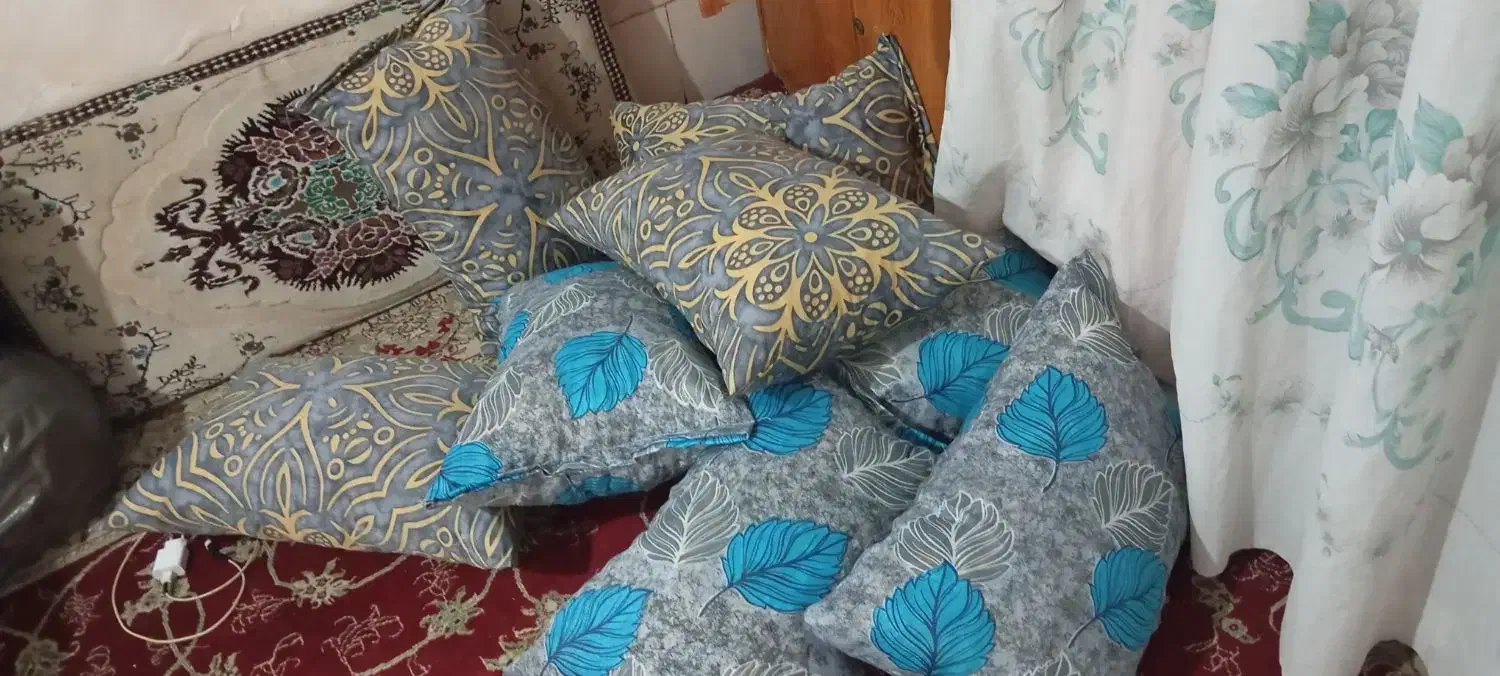 بالشت|رختخواب، بالش، پتو|گرگان, |دیوار