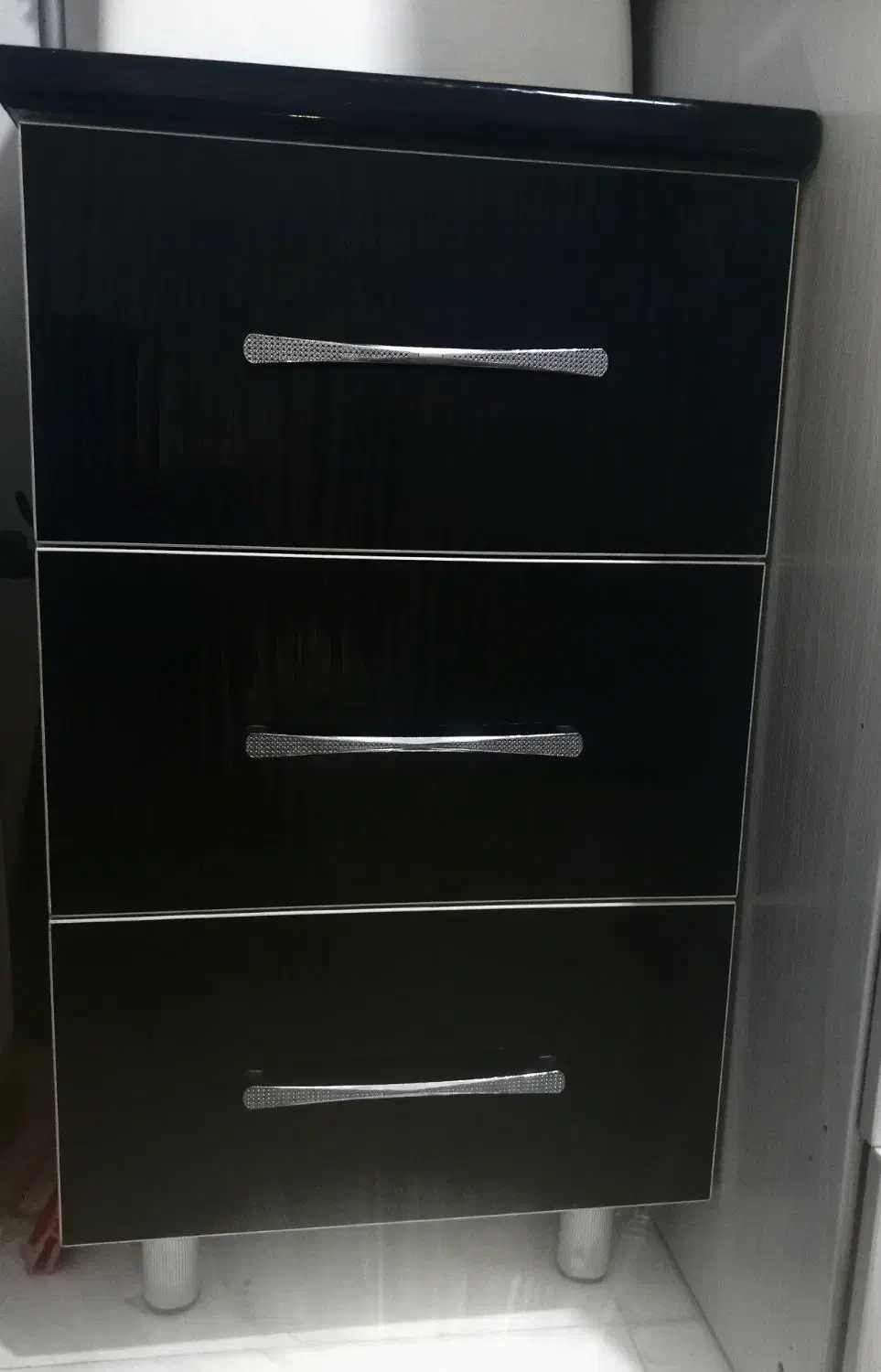 کابینت کشوی درحد نو|جاکفشی، کمد، دراور|رزن, |دیوار