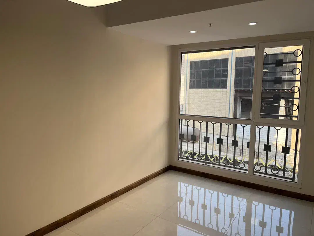 ۹۵ متر/کلید نخورده/لوکس/فردوس غرب