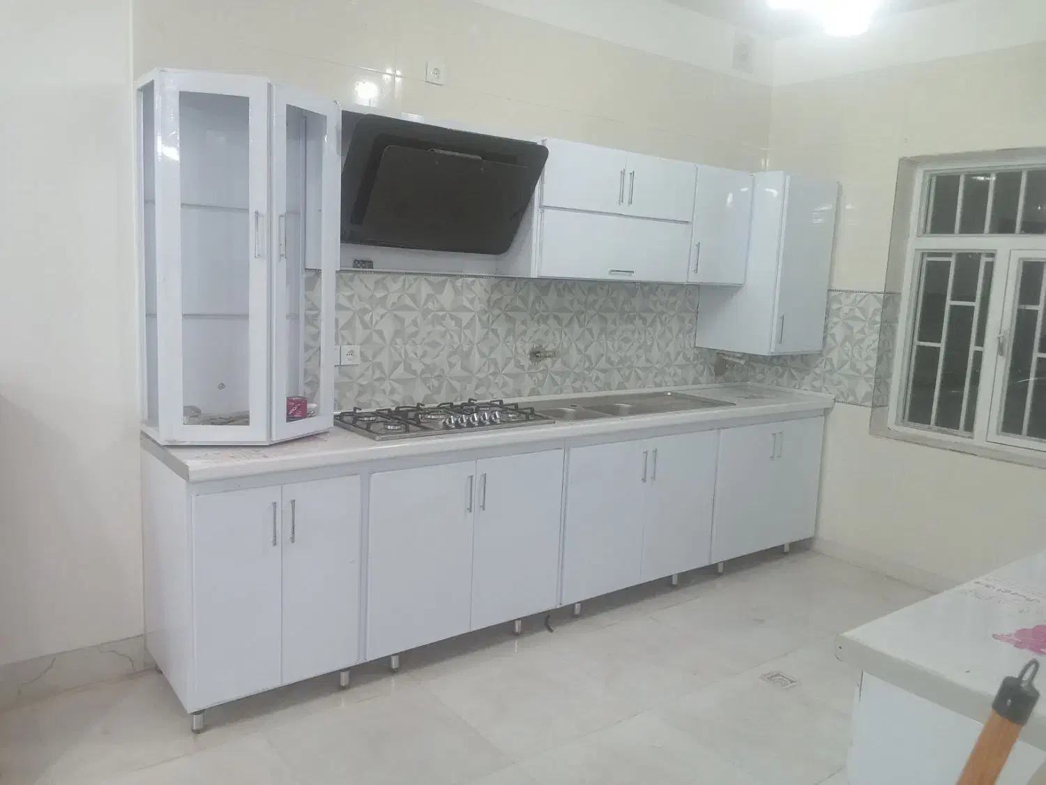 ساخت انواع کابینت و کمد دیواری|جاکفشی، کمد، دراور|تربت جام, امام|دیوار