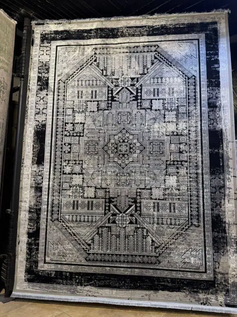 فرش نفیس&تار و پودی نفیس|فرش|شیراز, میانرود|دیوار