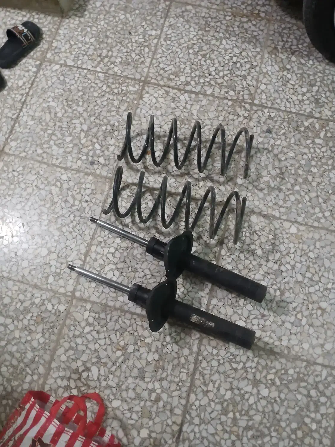 کمک فنر پژو|قطعات یدکی و لوازم جانبی|مشکین‌دشت, |دیوار