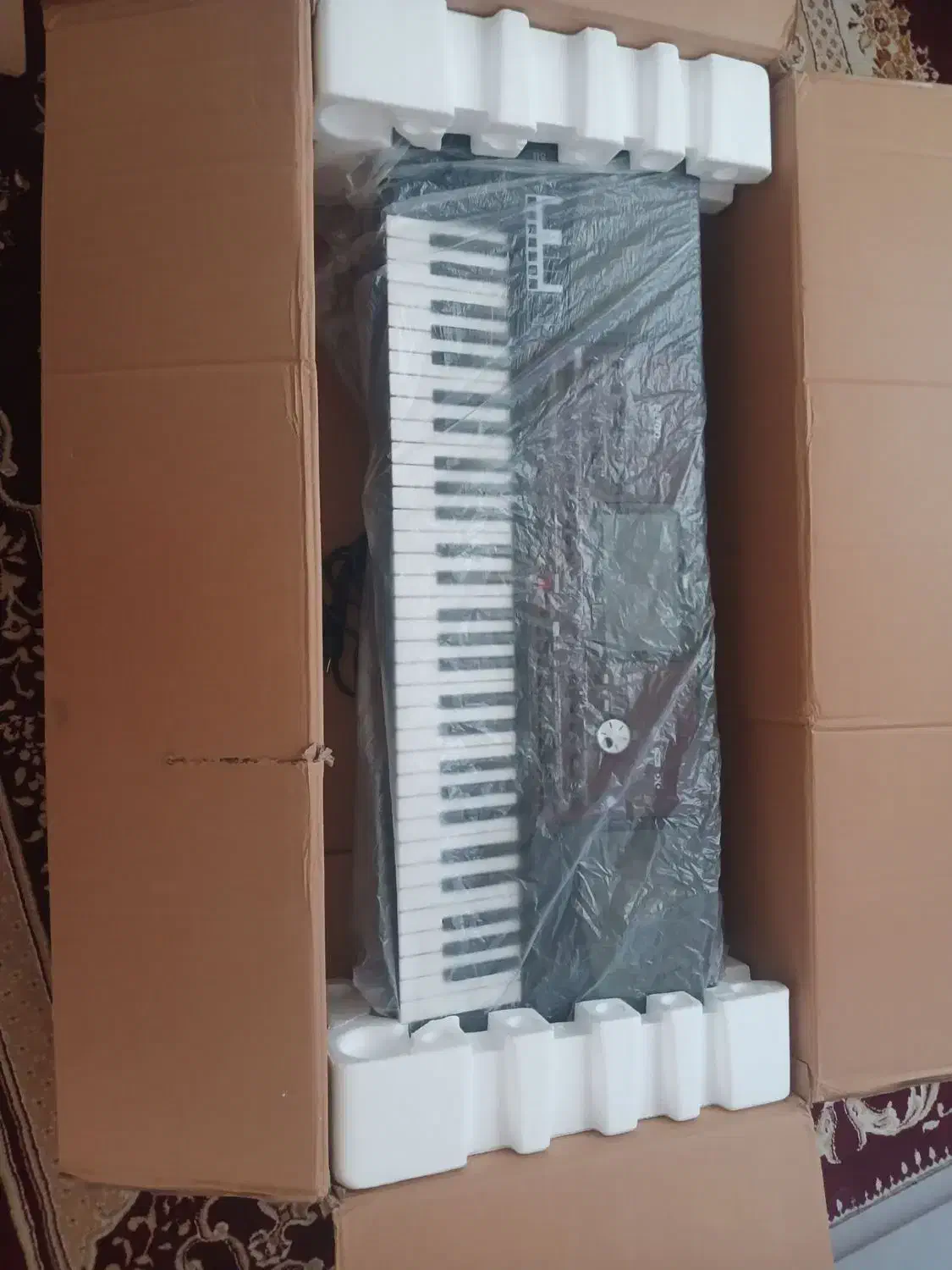 ارگpa700شرکتی با کارت sdدرحدصفر|پیانو، کیبورد، آکاردئون|نجف‌آباد, شیخ آباد|دیوار