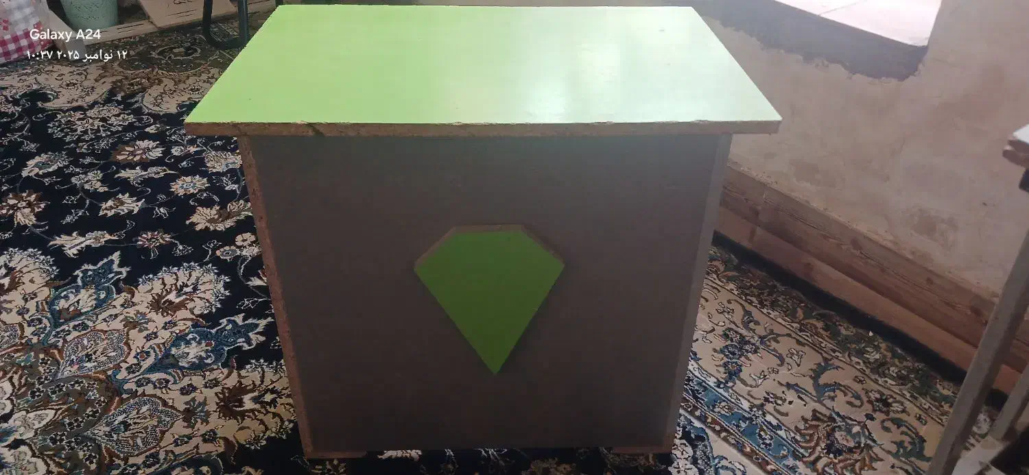 میزوصندلی|میز تحریر و کامپیوتر|بوژگان, |دیوار