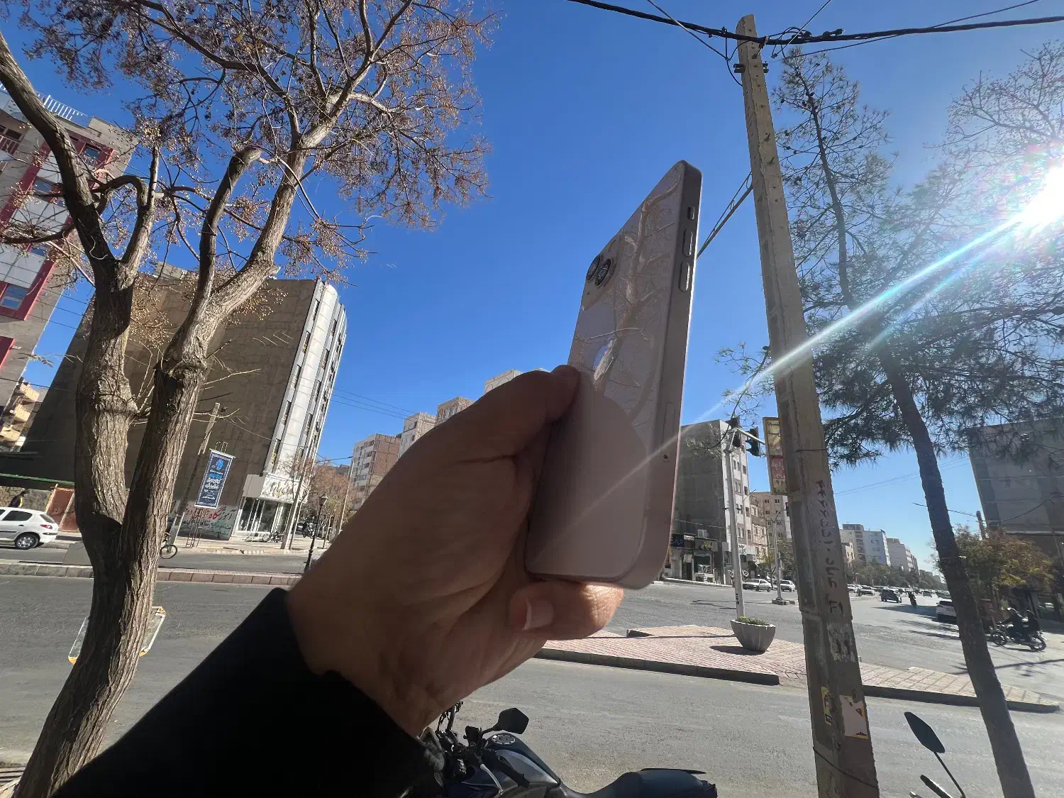 ایفون ۱۳ صورتی در حد اک|موبایل|سبزوار, دانشگاه آزاد|دیوار