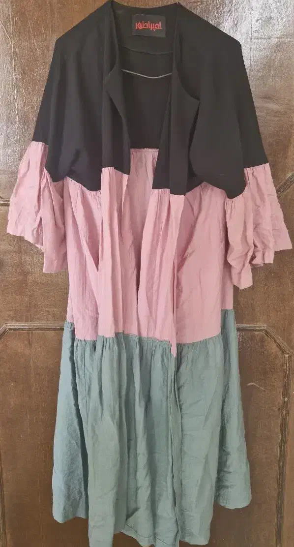 تعدادی لباس با قیمت مناسب|لباس|قرچک, زیبا شهر|دیوار