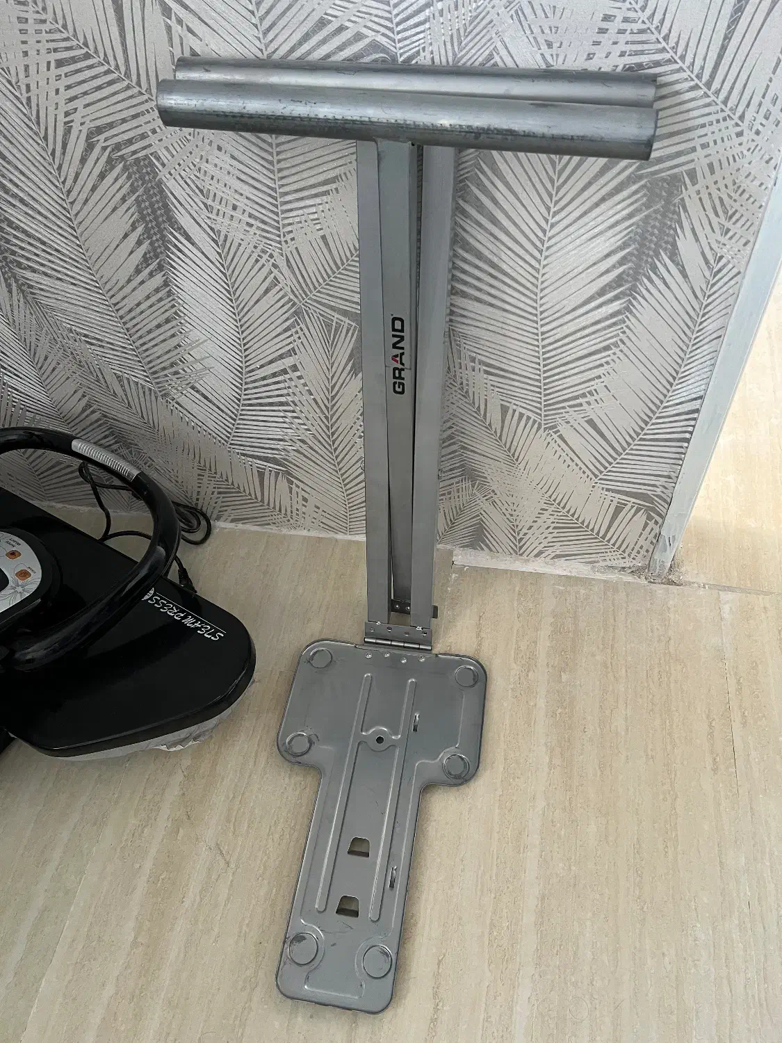 اتو پرس نو|اتو و لوازم اتو|سبزوار, قائم|دیوار