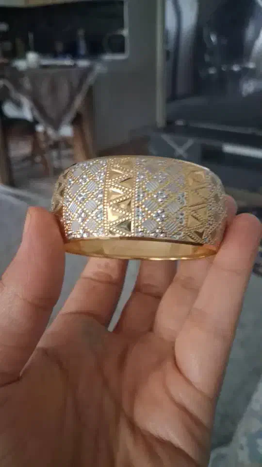 طلا تک پوش شماره ۳ نونو ۲۰۰ تومان بالای تابلو|جواهرات|قم, نخودی|دیوار