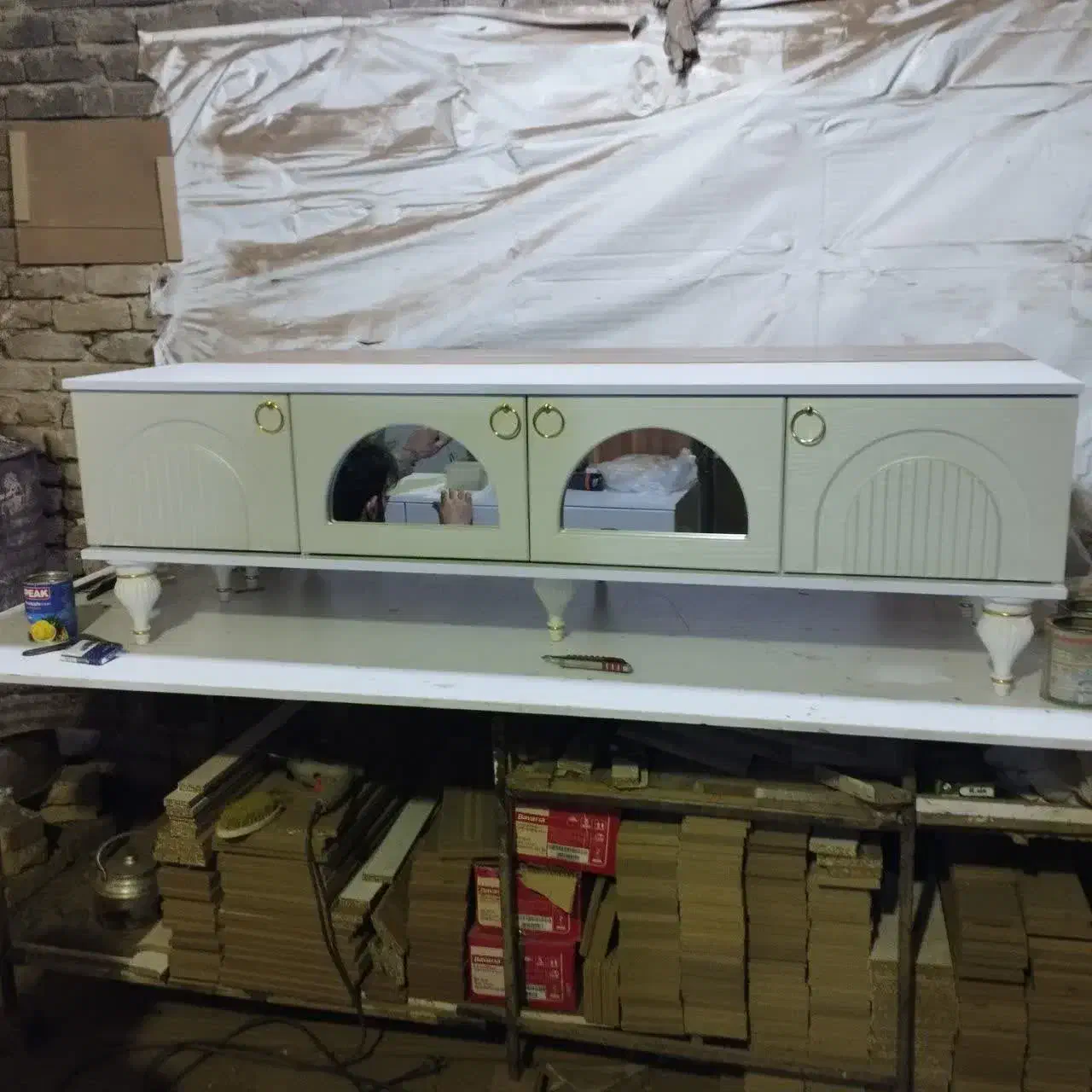 میز کنسول و میز TV|بوفه، ویترین، کنسول|قم, قلعه کامکار|دیوار