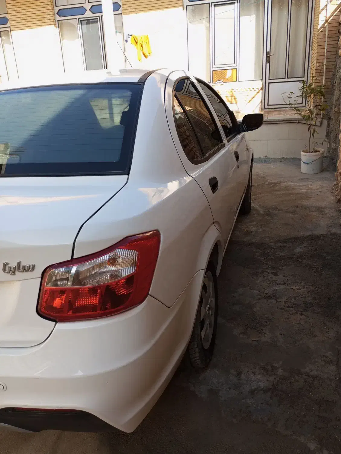 ساینا اس مدل 402|خودرو سواری و وانت|لردگان, |دیوار