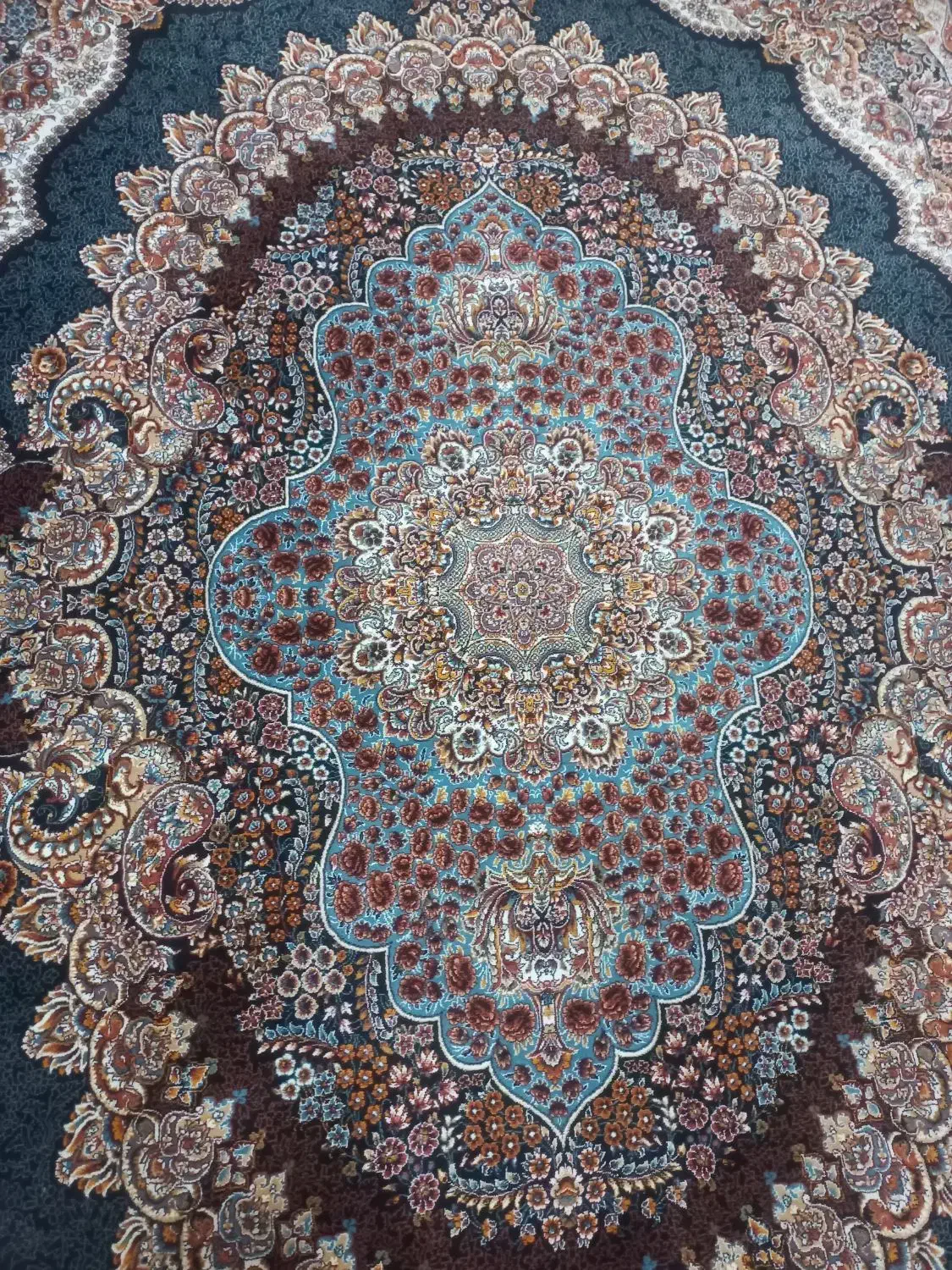 فرش ۷۰۰شانه|فرش|تبریز, |دیوار