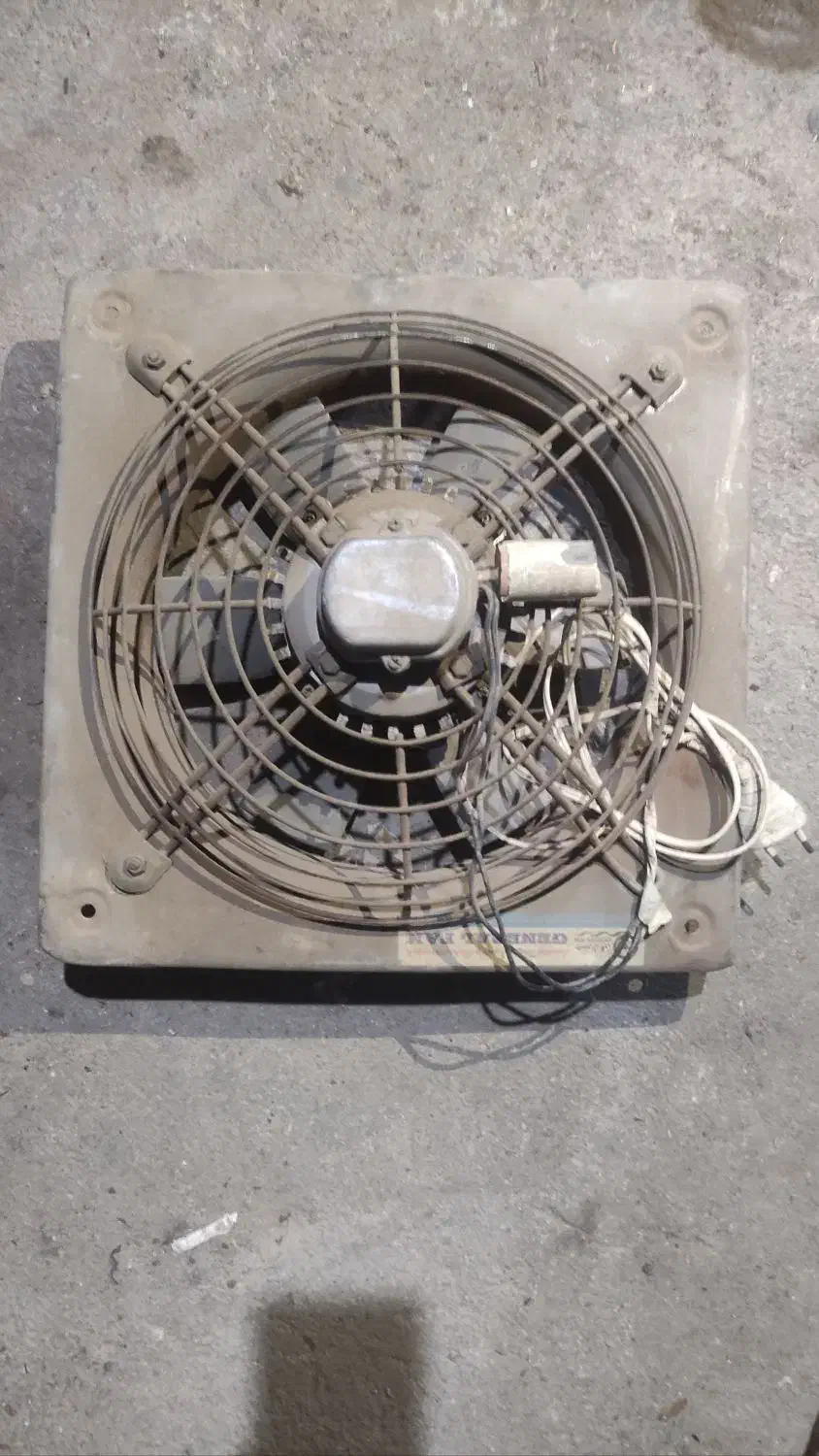 ۳ عدد هواکش|پنکه و تصفیهکنندهٔ هوا|حبیب آباد, |دیوار