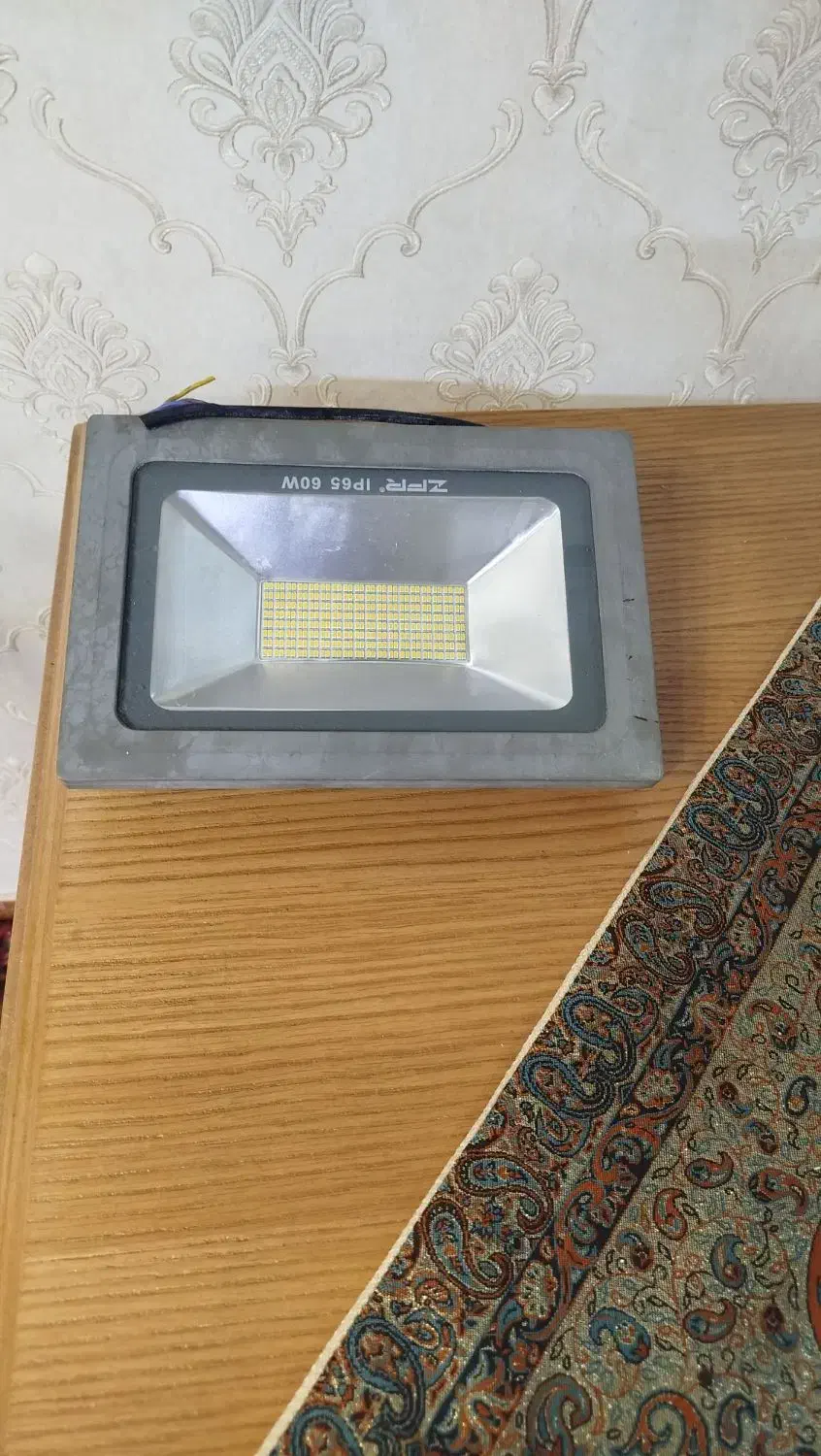 پروژکتور|لامپ و چراغ|مشهد, شریف|دیوار