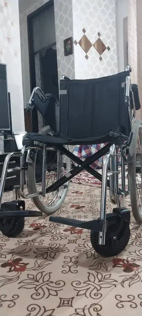 سلام ویلچر نوتمیز آکبندبفروش میرسد|آرایشی، بهداشتی، درمانی|اهواز, پردیس دو|دیوار