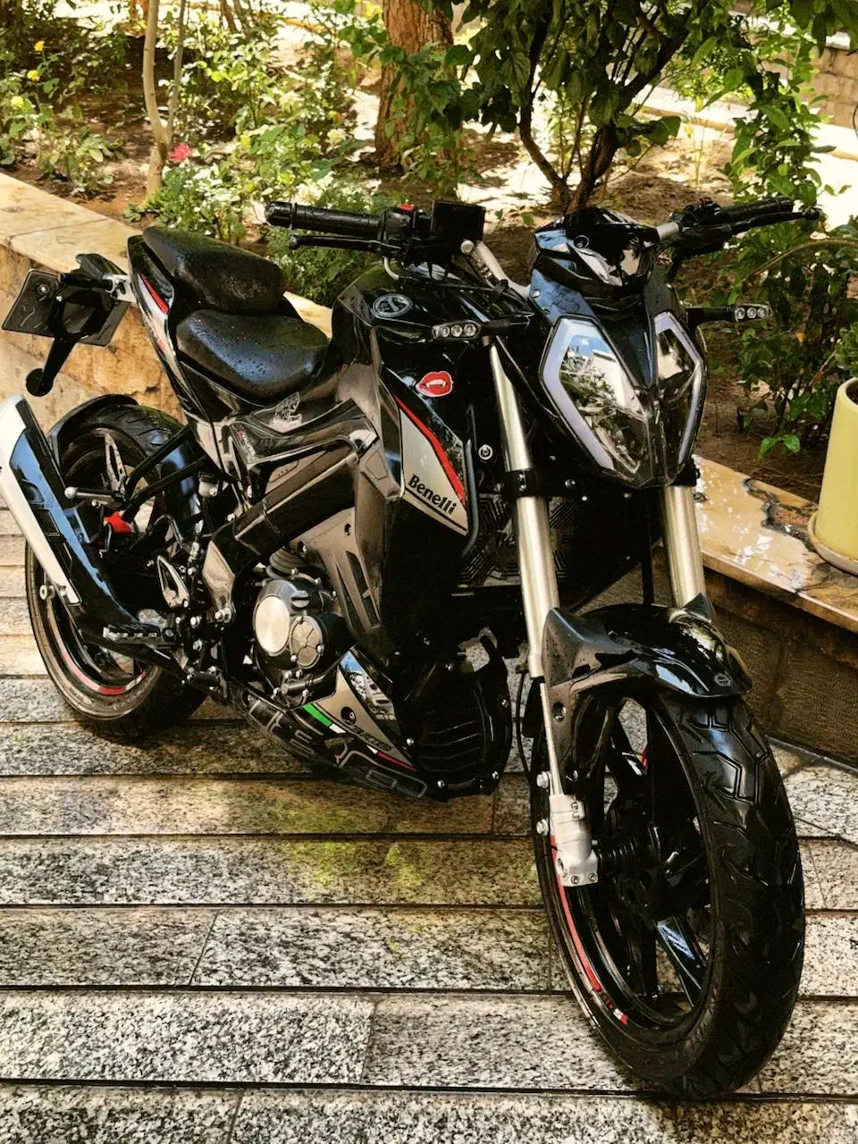 زیر قیمت فروش فوری موتور بنلی ۱۸۰|موتورسیکلت|تهران, میرداماد|دیوار