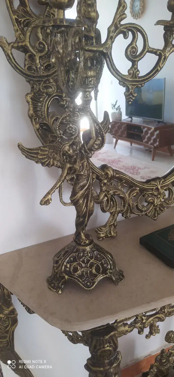 آیینه کنسول|بوفه، ویترین، کنسول|صحنه, |دیوار