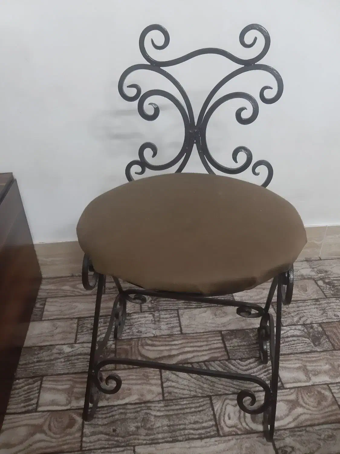 اینه فلزی فرفروژه|آینه|ساری, |دیوار