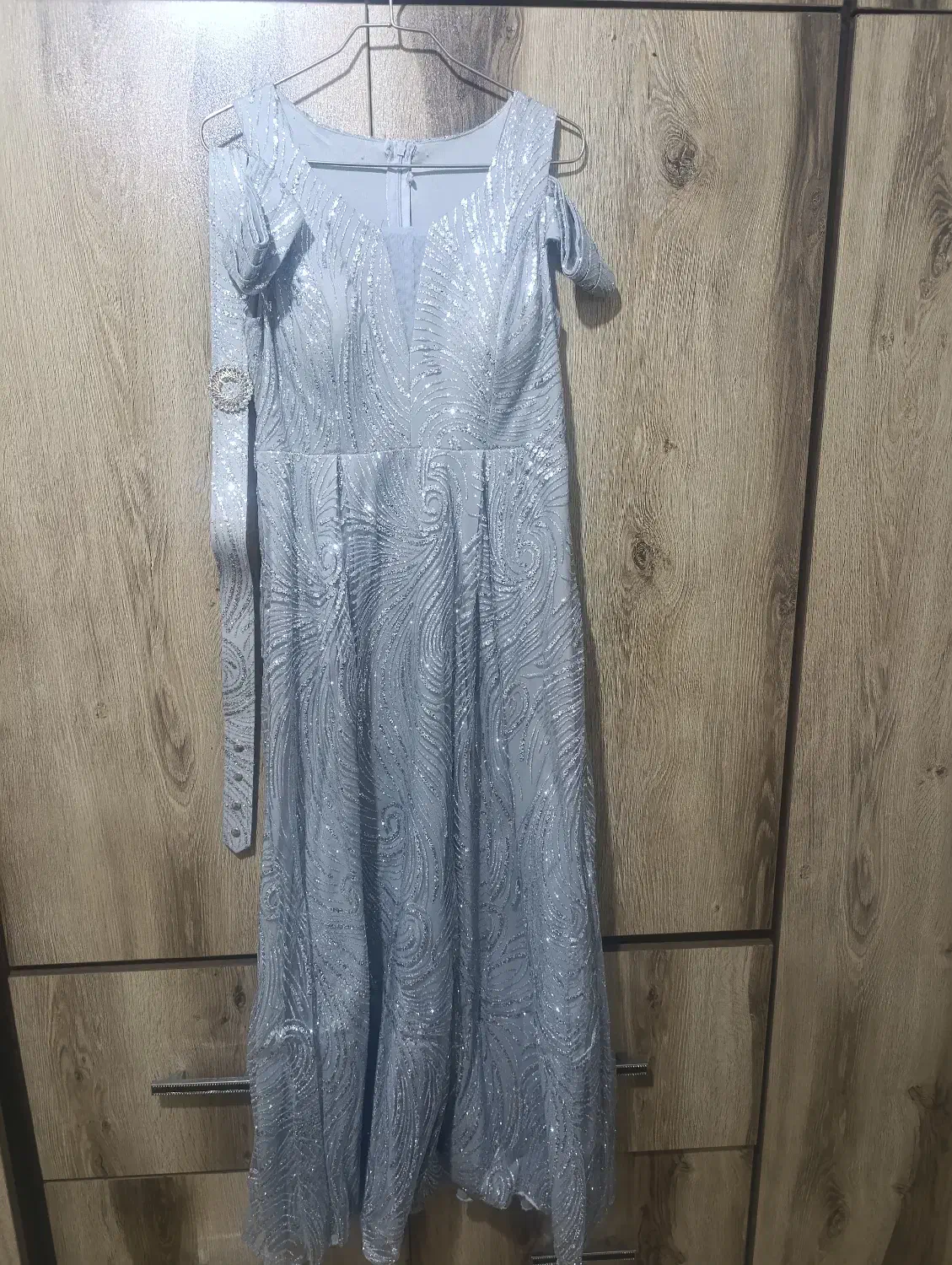 لباس مجلسی|لباس|املش, |دیوار