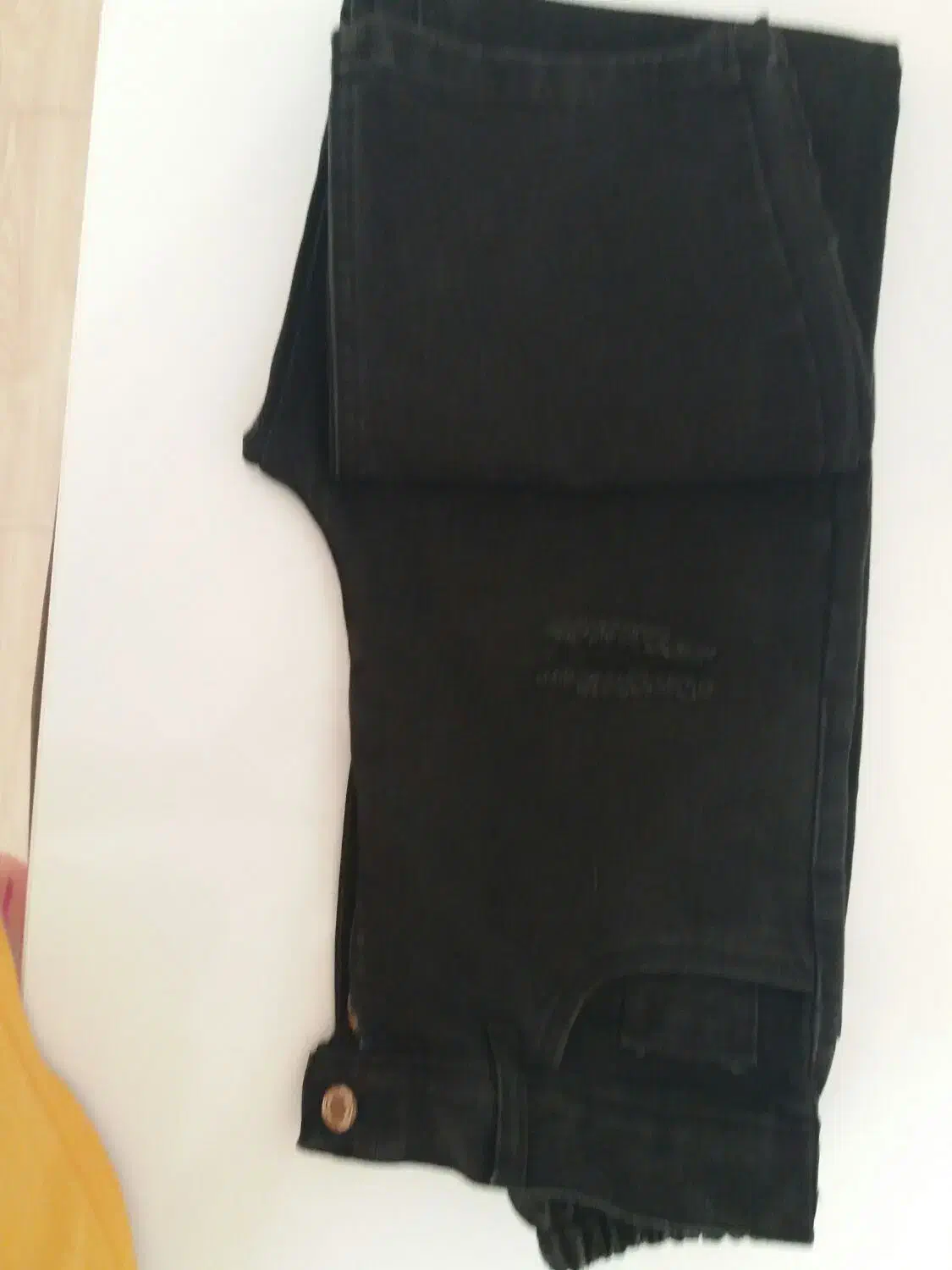 شلوارنونوعه لباس دوخترانه کرمی سایر ۲تاوزن ۶۰تا۵۵|لباس|کرمانشاه, |دیوار