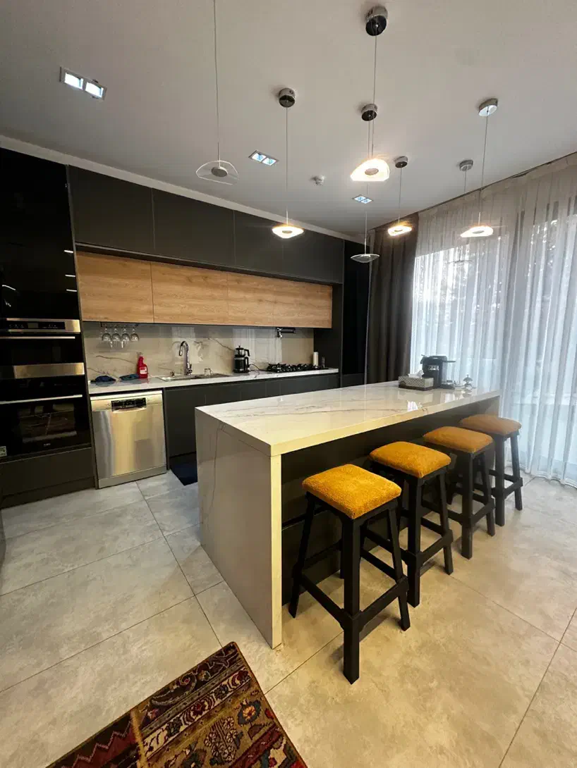 ۱۷۱متر/تکواحدی/مدرن/نیاوران