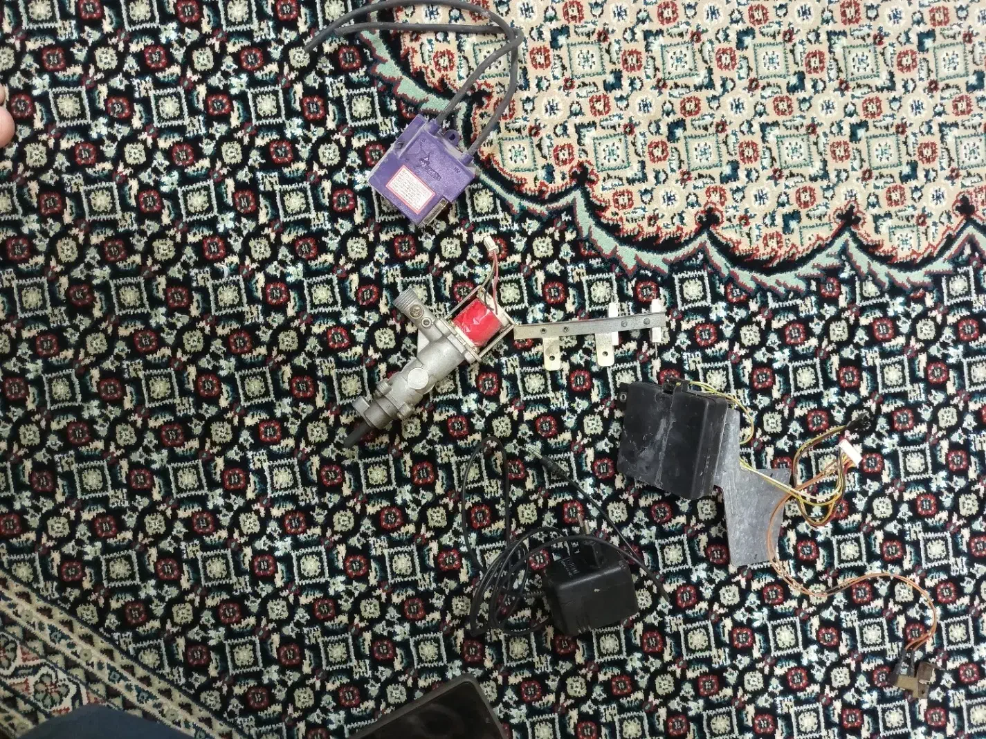 وسایل دست دوم آبگرمکن برقی ،کاملن سالم|آبگرمکن، پکیج، شوفاژ|پارسآباد, |دیوار