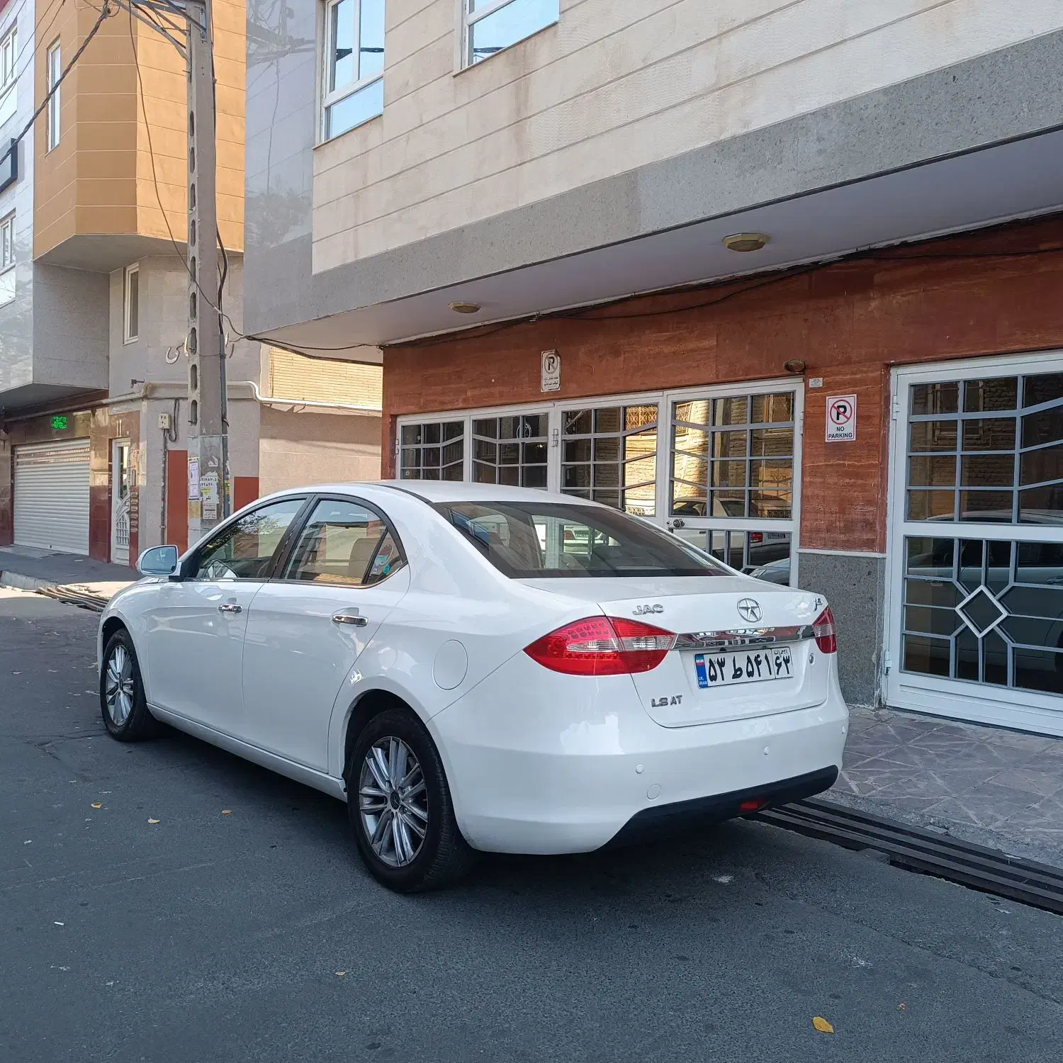 جک j5 اتومات|خودرو سواری و وانت|تبریز, |دیوار