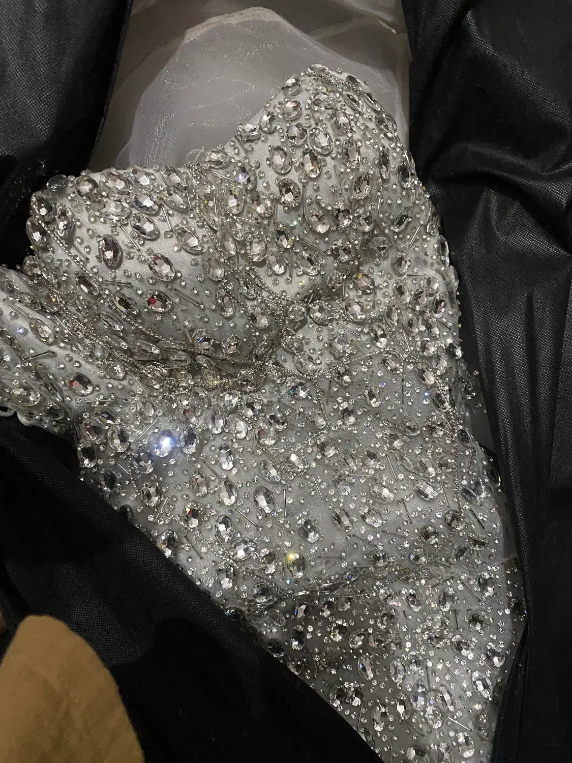 لباس|لباس|جیرفت, |دیوار