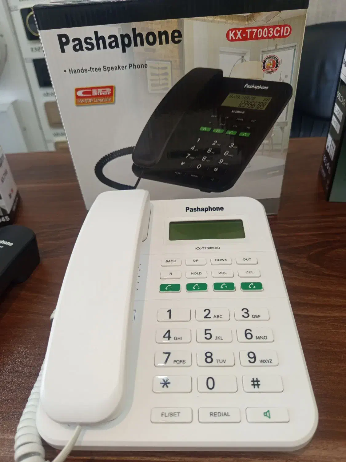 تلفن رومیزی ودیواری|تلفن رومیزی|کاشان, فاز ۲ ناجی آباد|دیوار