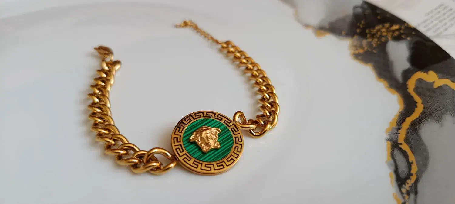 دستبند و گردنبند|بدلیجات|قدس, شهرقدس|دیوار