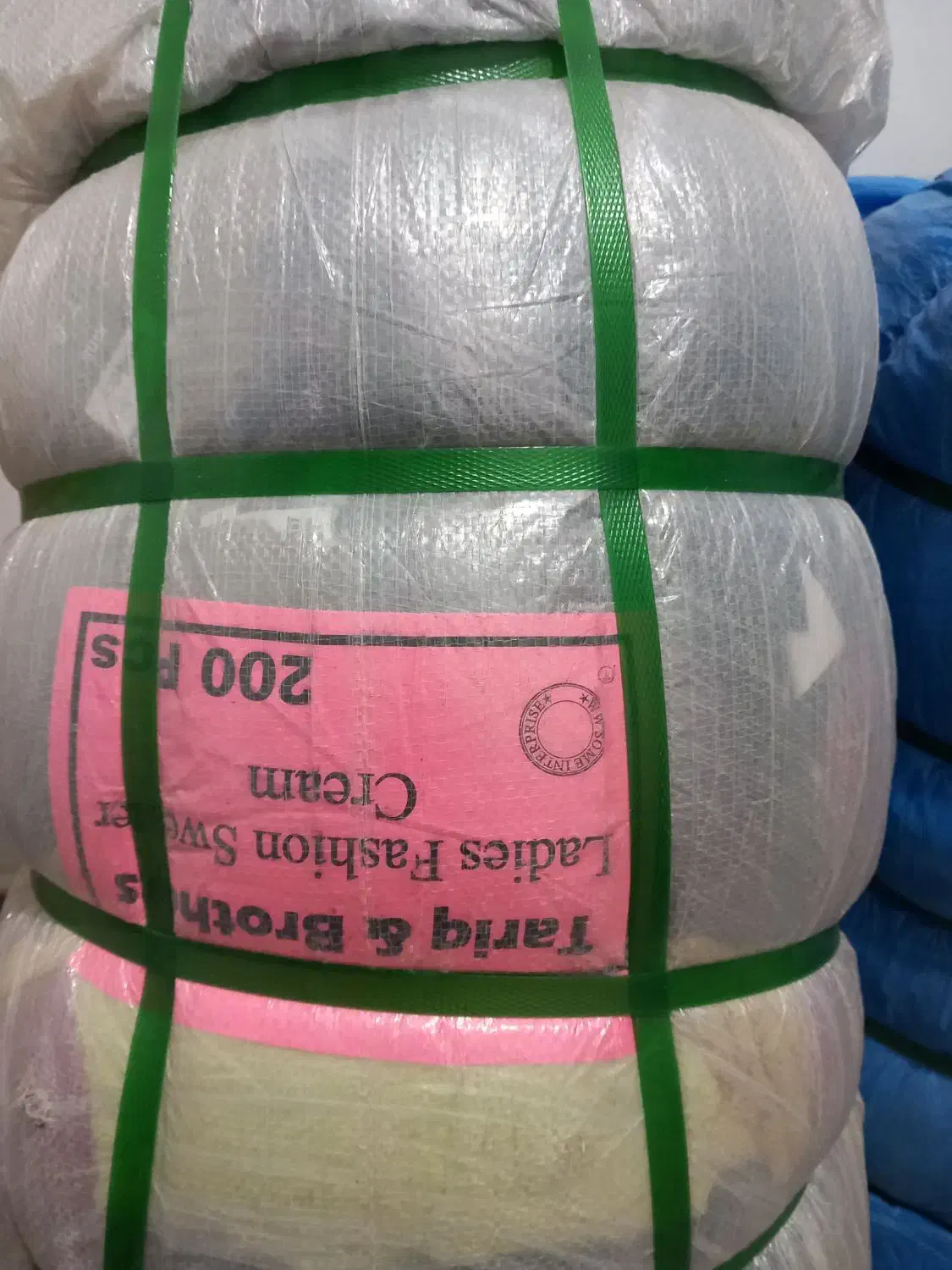 کاپشن کار ۲۰۲۵ خلبانی پوفی اورجینال تاناکورا آلفا|لباس|ری, جوانمرد قصاب|دیوار