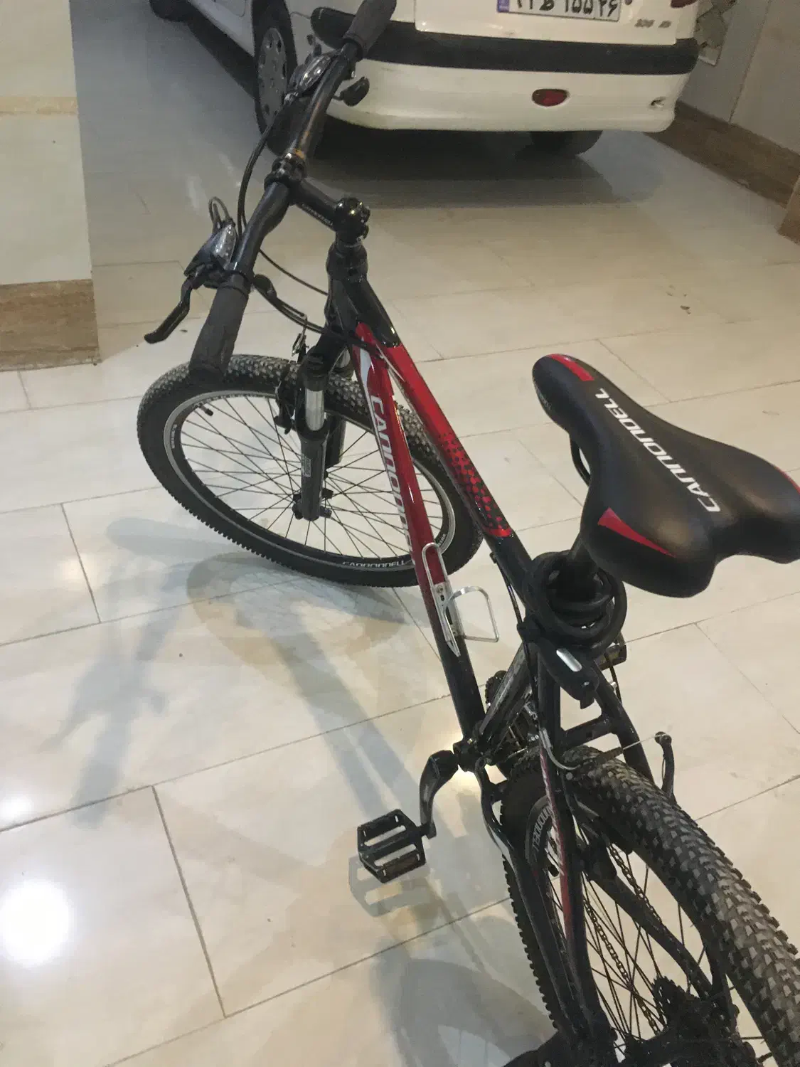 دوچرخه کنندل پلیس|دوچرخه، اسکیت، اسکوتر|اسفراین, |دیوار