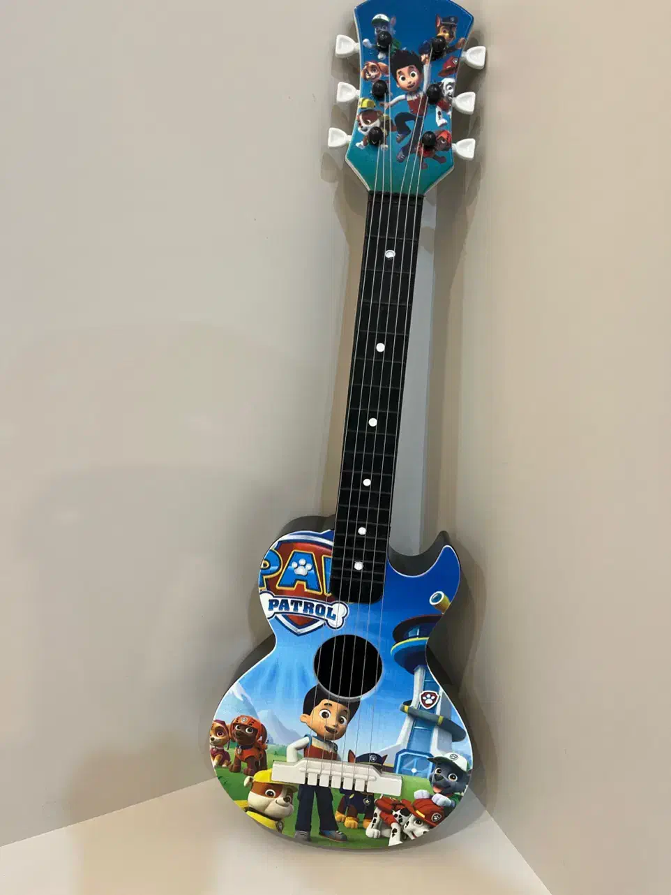 گیتار و اسکیت برد|اسباب‌‌بازی|امیرکلا, |دیوار