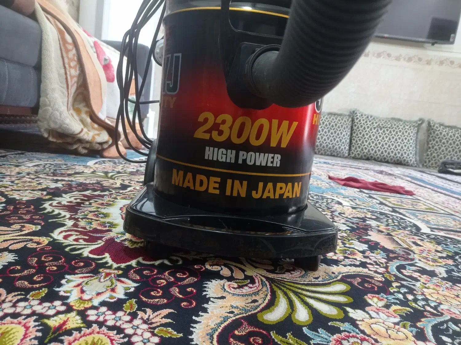 جارو برقی هیتاشی21لیتر 2300|جاروبرقی، جارو شارژی، بخارشو|قشم, |دیوار