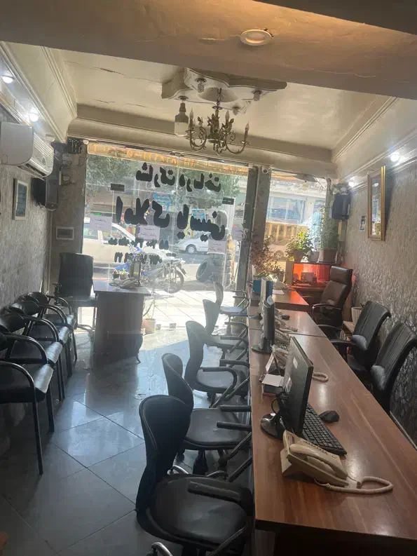 استخدام تعدادی مشاور فعال و منشی  باقرشهر|استخدام بازاریابی و فروش|باقرشهر, |دیوار