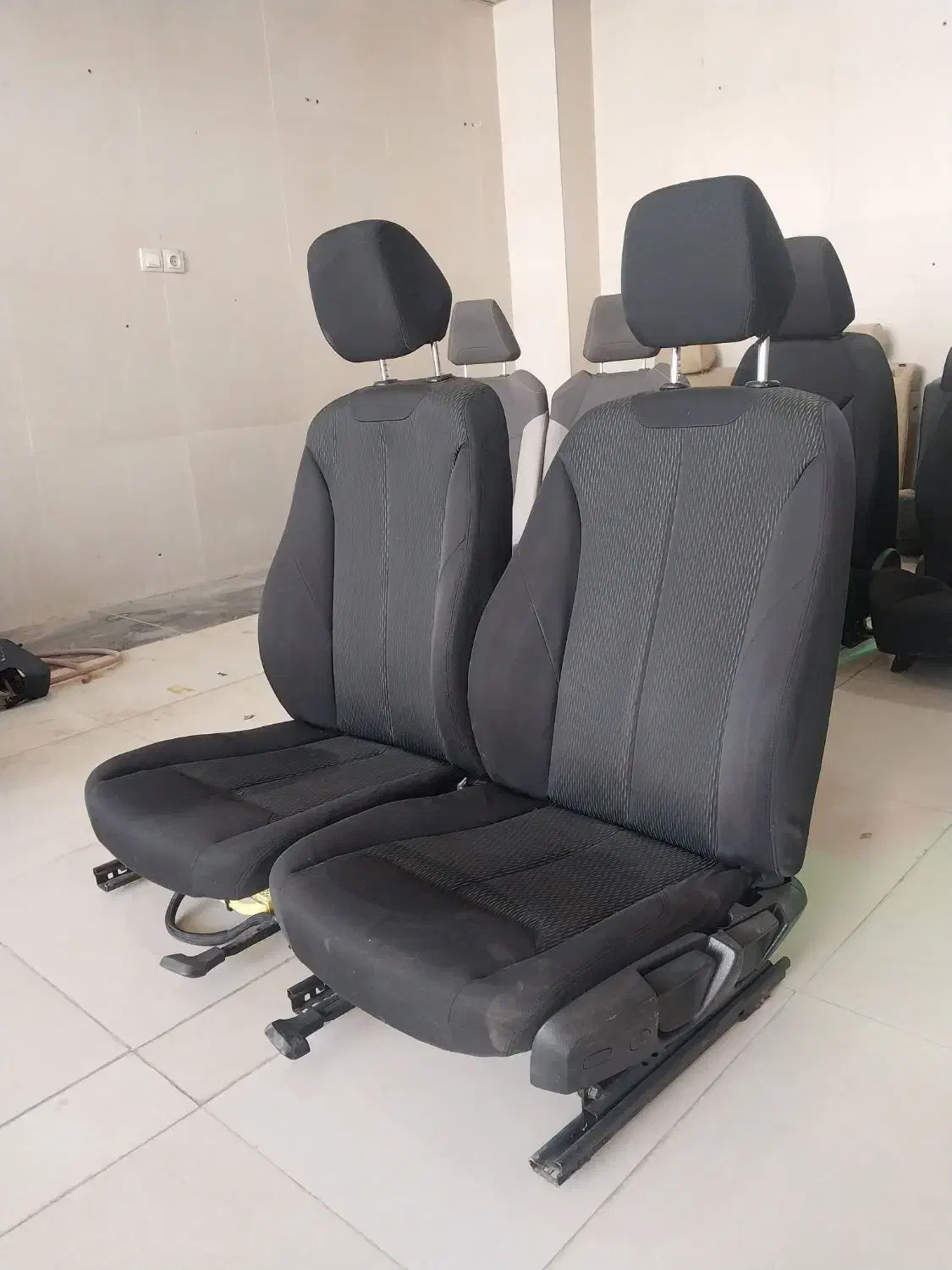 صندلی خودرو خلبانی تویوتایی|قطعات یدکی و لوازم جانبی|شیراز, بید زرد|دیوار