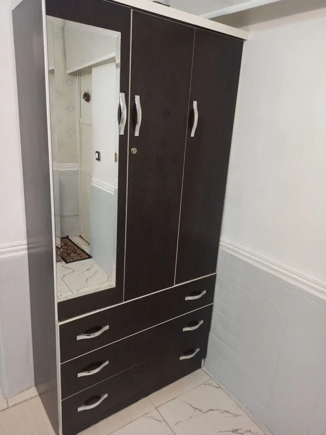 کمد|جاکفشی، کمد، دراور|نهاوند, |دیوار