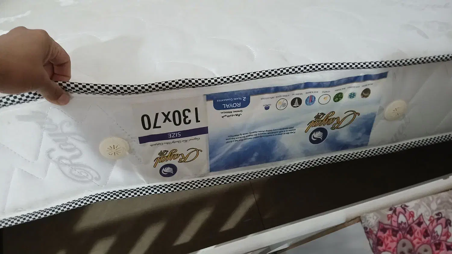 تخت خواب  کودک در حد|تخت و صندلی بچه|تربت جام, حافظ|دیوار