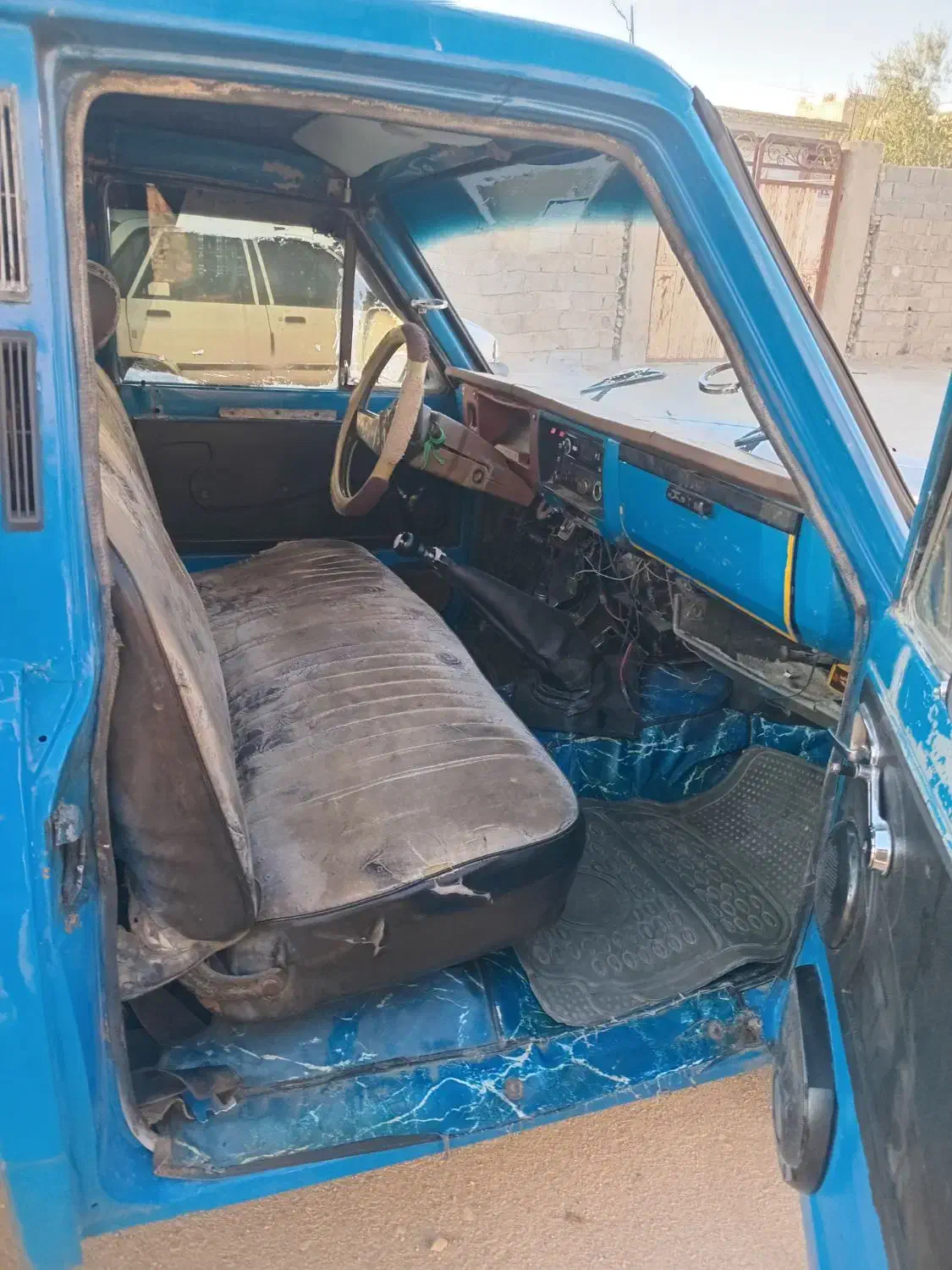 نیسان مدل ۷۳ تک سوز|خودرو سواری و وانت|زرین دشت (فارس), |دیوار