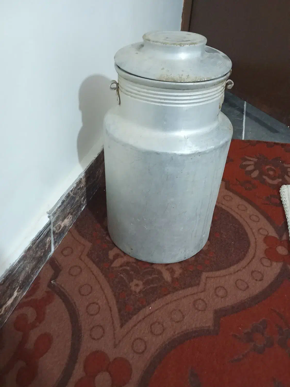 دبه شیر|ظروف نگهدارنده، پلاستیکی، یکبارمصرف|بیرجند, |دیوار